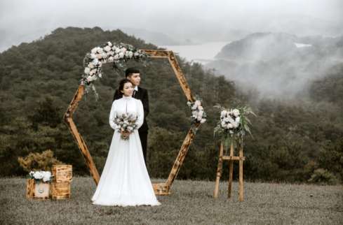 Spring Love In Wild Spring Wedding in Sri Lanka